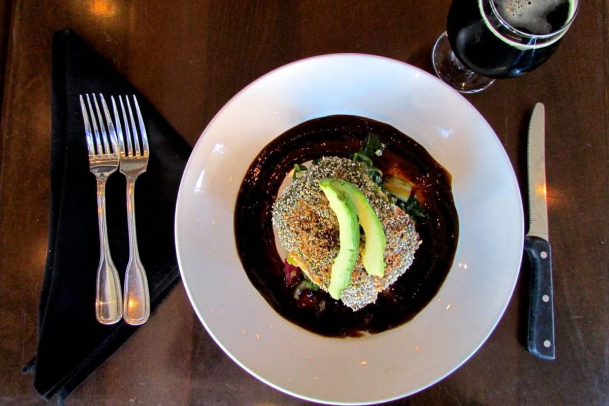 3 Hidden Gem Lunch Spots in La Jolla (On a Budget!) | LaJolla.com