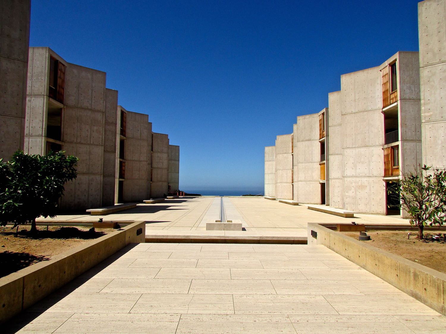 Virtual Tour - Salk Institute for Biological Studies