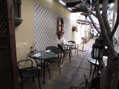 la-jolla-restaurant-dining-finchs-bistro-wine-bar-1-wine-lover