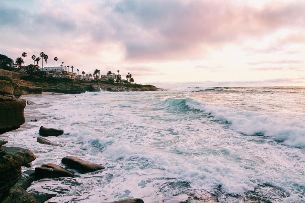 Southern California, We're Getting Warm, Dry, Windy Weather Later This Week