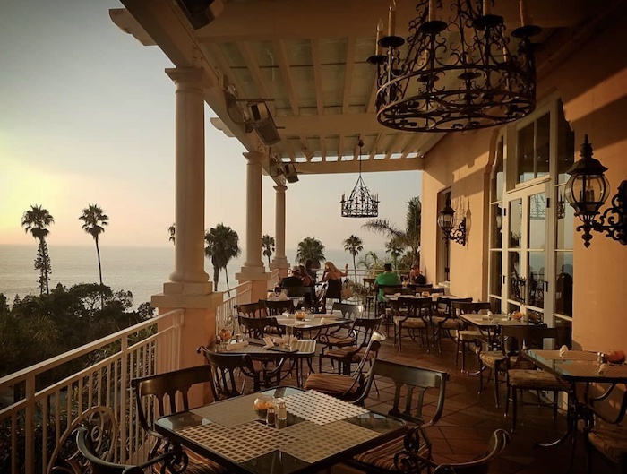 La Jolla's dog-friendly La Valencia Hotel