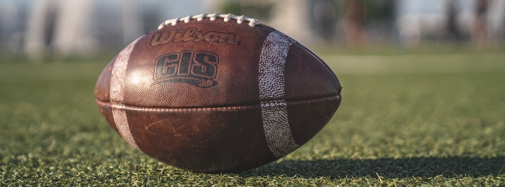 Buffalo Wild Wings is THE Place to Host a Fantasy Football Draft