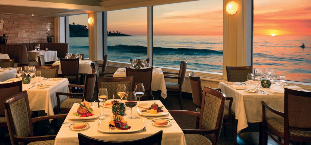 La Jolla restaurant The Marine Room with ocean view