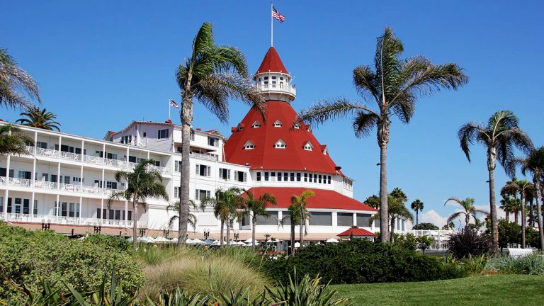 Hotel del Coronado is Getting a New Luxury Shore House, Conference ...