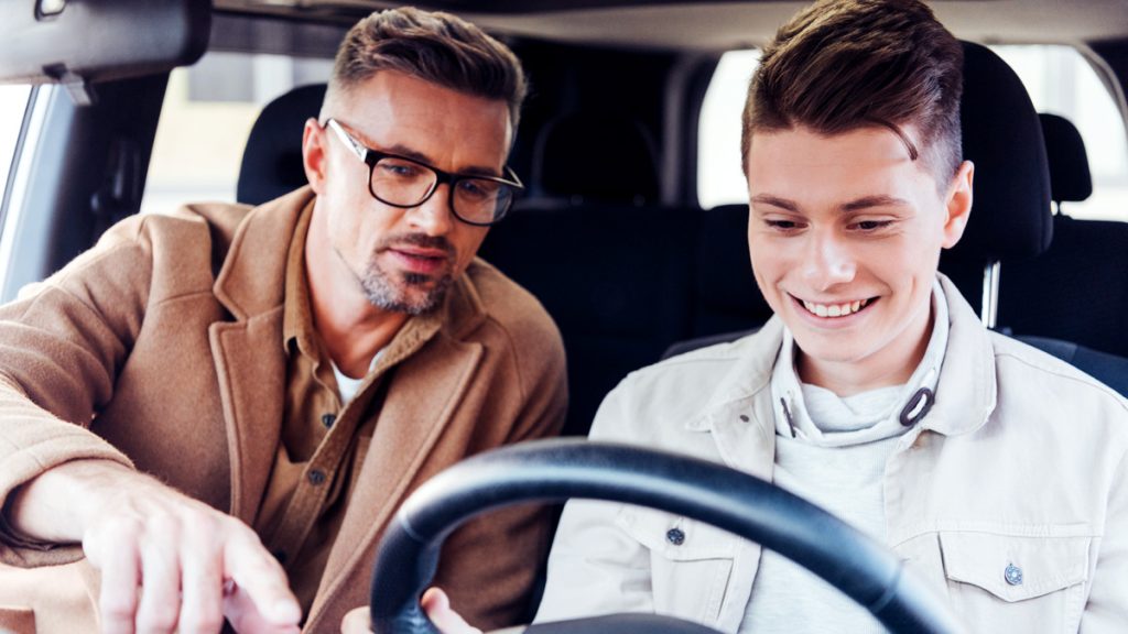 How to Help Your Teen Learn Safe Driving Habits