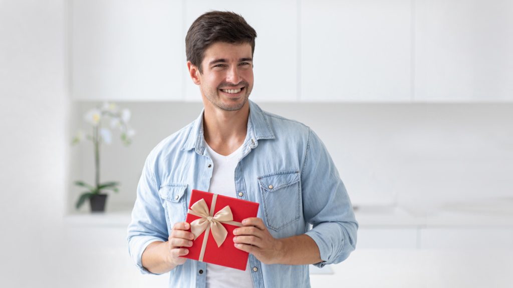 Shopping For Him: A La Jolla Valentine's Day Guide to Gifts for Men in Your  Life 