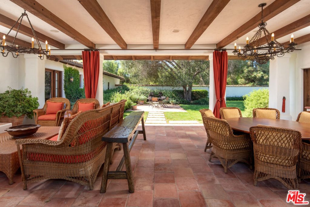 16401 Calle Feliz, Rancho Santa Fe, CA 92067