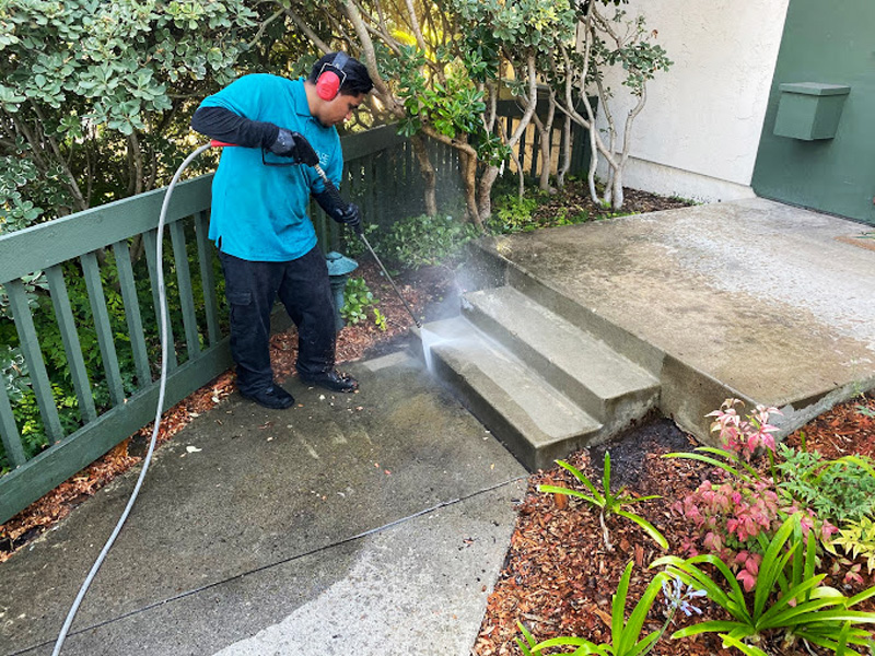 Power Washing Service in La Jolla Pure Window and Power Washing