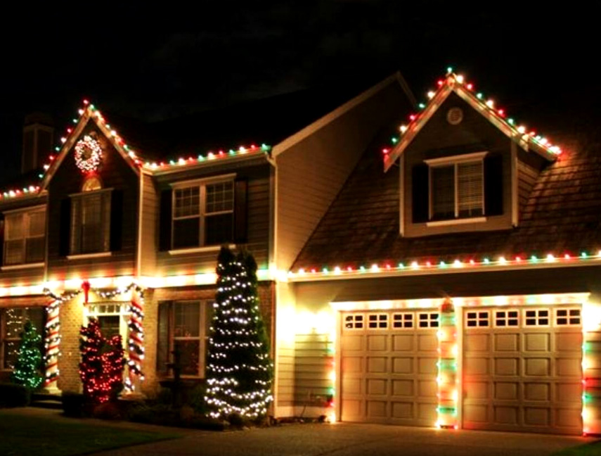 Christmas Light Installers in La Jolla - We Hang Christmas Lights