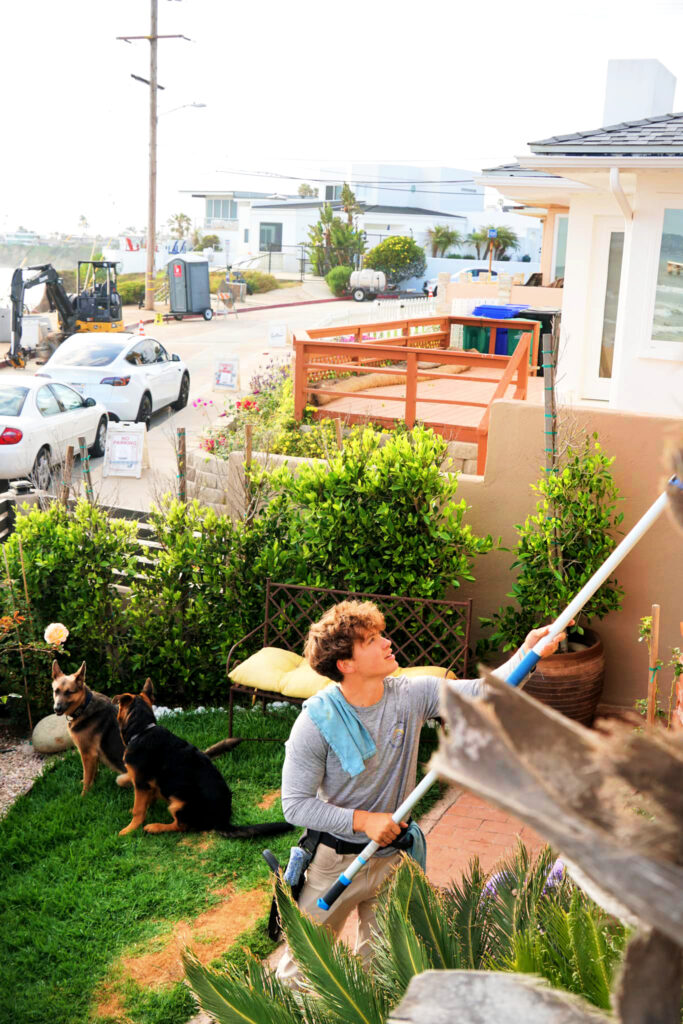 Coastal Clarity Window Cleaning